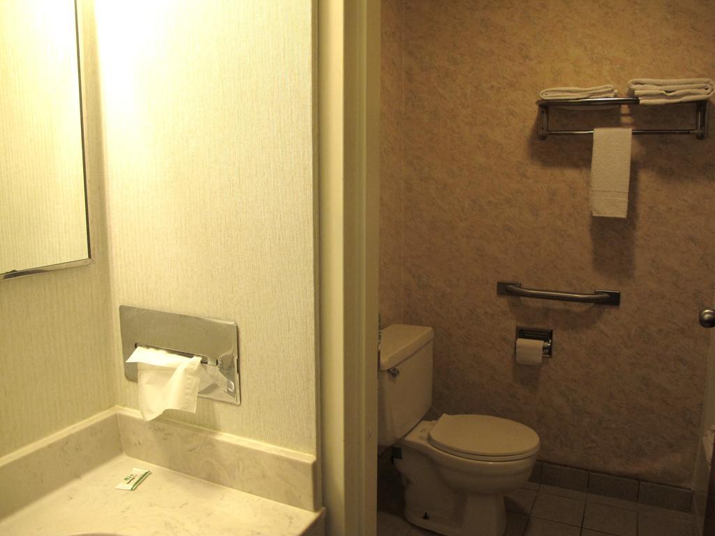 Boise Inn Garden City 객실 사진